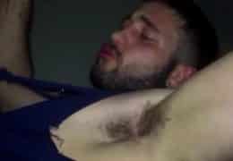 Mlk me fodendo na escada do prédio depois da academia