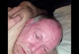 Camiel is headscissored by Peter