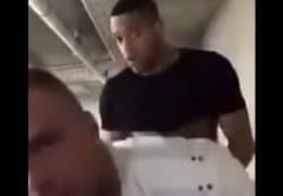 Dotado fudendo e gozando no cuzinho do passivo